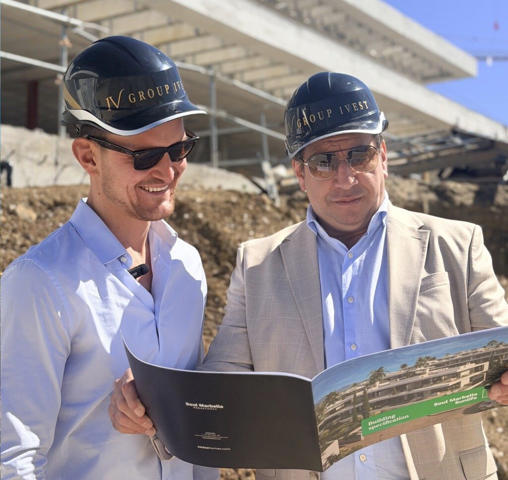 Nous travaillons avec les meilleurs architectes, avocats et artisans d'Espagne. Nos clients sont satisfaits et nous recommandent.